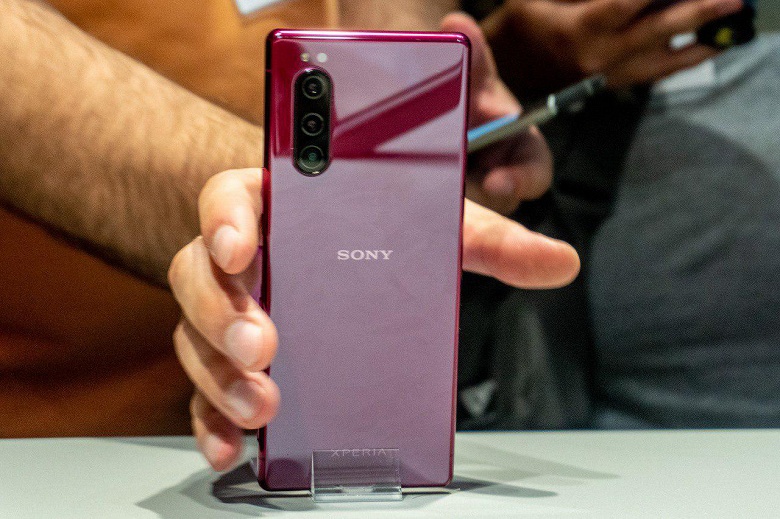 Sony Xperia 5 — настоящий компактный флагман