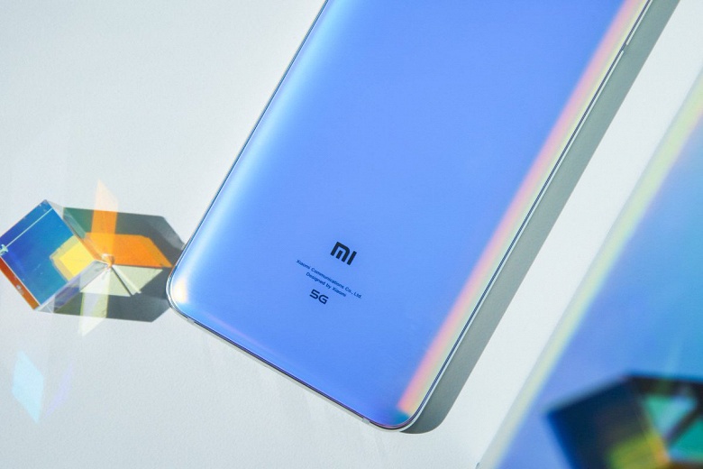 Самый дешевый 5G-смартфон Xiaomi Mi 9 Pro 5G позирует на качественных фото