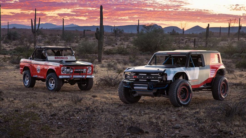 Ford показал гоночный Bronco