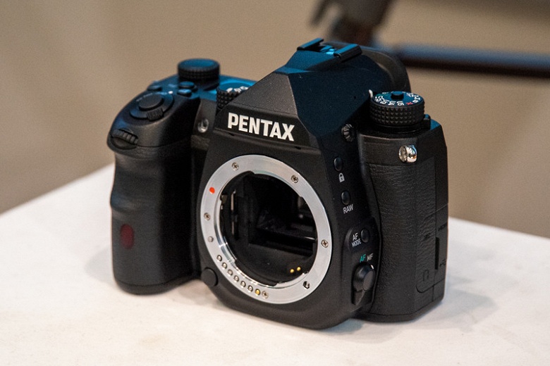 Назван примерный срок выхода флагманской зеркальной камеры Pentax K формата APS-C - 1