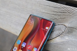 Удививший всех народный камерофон Xiaomi Mi CC9 Pro позирует сразу после анонса и демонстрирует возможности