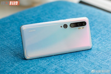 Удививший всех народный камерофон Xiaomi Mi CC9 Pro позирует сразу после анонса и демонстрирует возможности