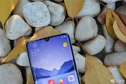 Удививший всех народный камерофон Xiaomi Mi CC9 Pro позирует сразу после анонса и демонстрирует возможности