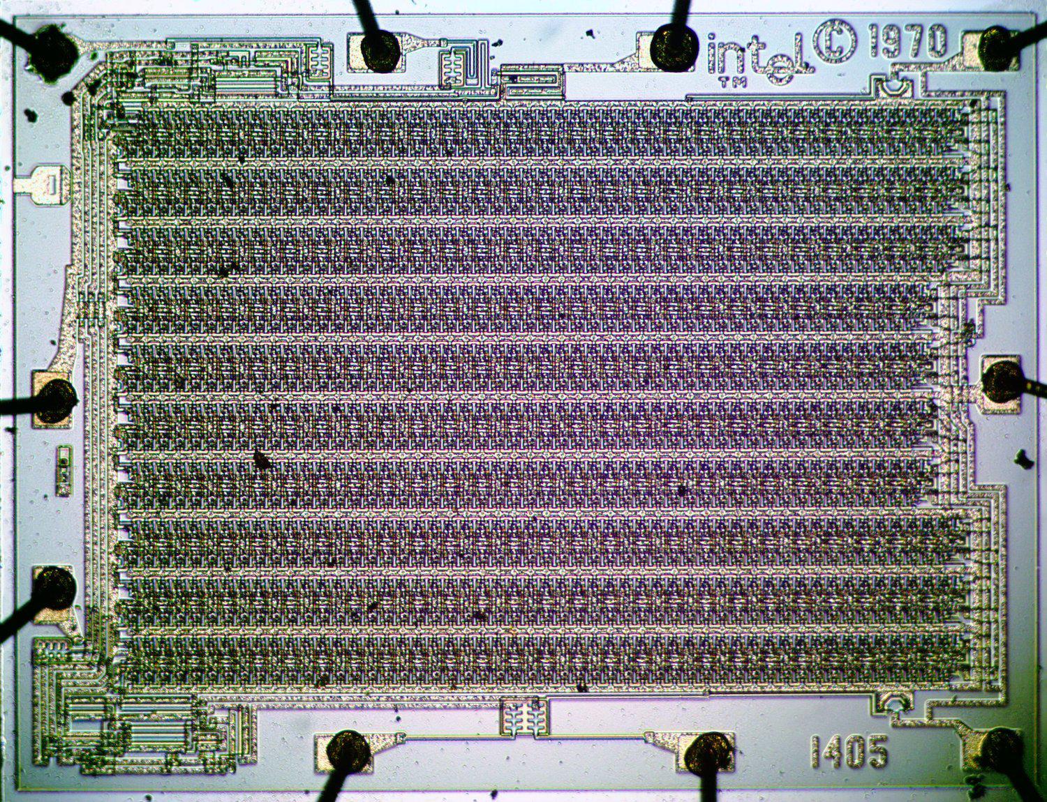 IBM, память на линиях задержки и история дисплея 80×24 символа - 15