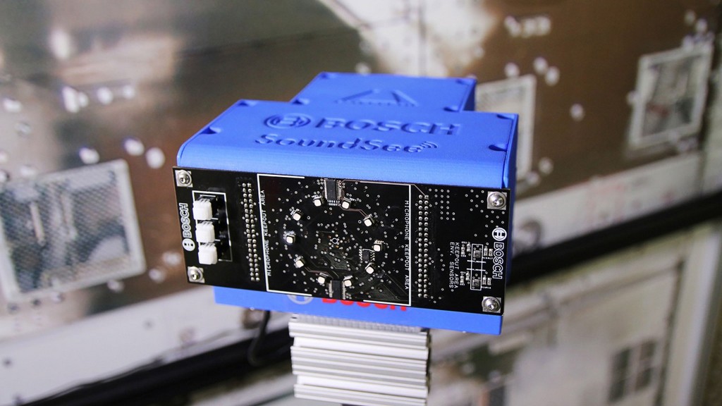 Astrobotic technology. Astrobee 200. Bluebox System датчики. Peregrine компании Astrobotic. Printhead Module Tested.