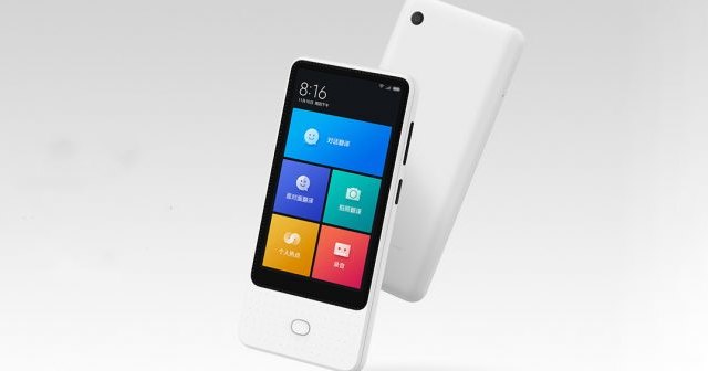 Xiaomi представила карманный переводчик, похожий на смартфон