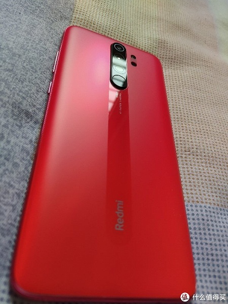 Главное отличие новой версии Redmi Note 8 Pro на живых фото