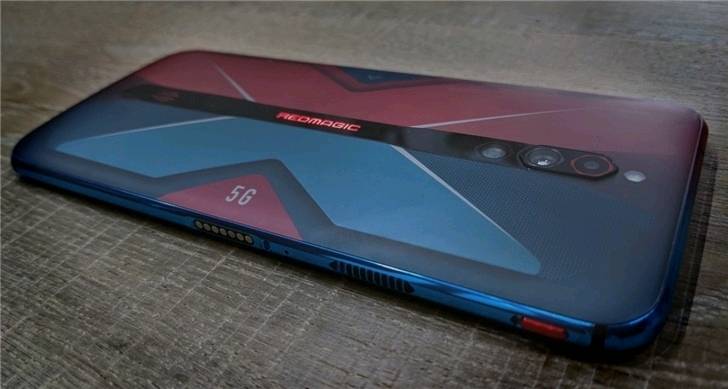 Nubia Red Magic 5G вживую выглядит действительно уникально