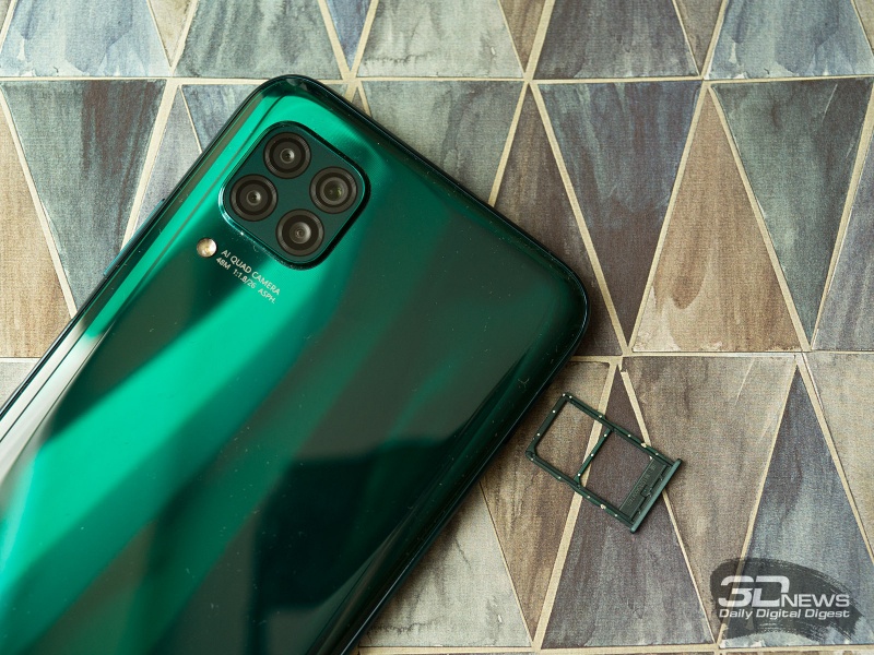 Новая статья: Обзор смартфона Huawei P40 lite: четыре камеры по сходной цене