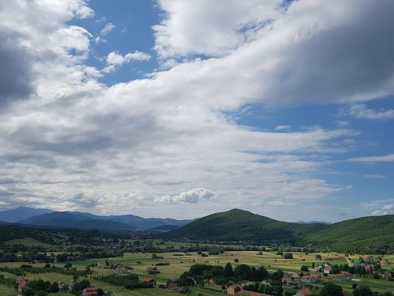 Черногория, северная часть. По пути в горы