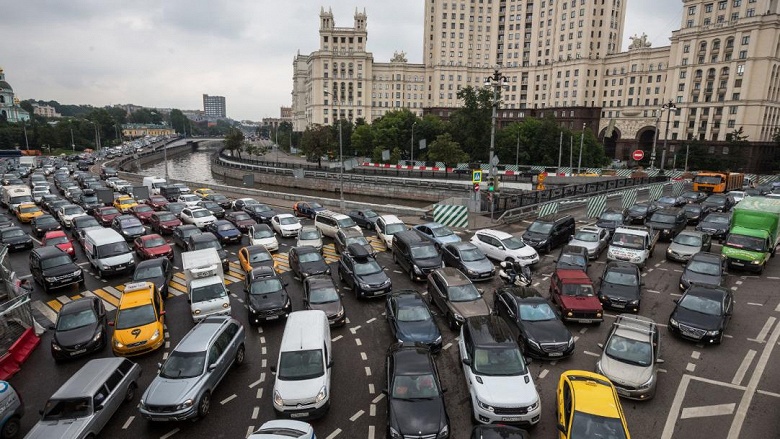 В Яндекс Go теперь наглядно видно, насколько повышена стоимость поездки