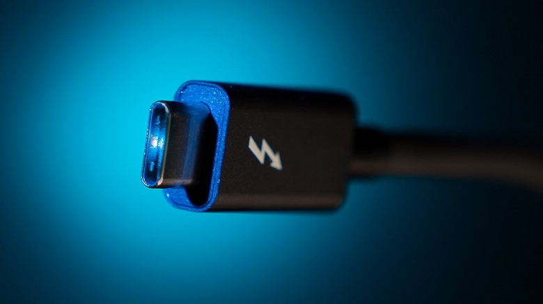 Thunderbolt уже не быстрее USB. Intel показала работу новой версии интерфейса, но по скорости это USB 4 v2.0