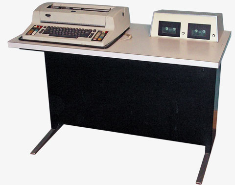 Удивительные беспроцессорные «текстовые» компьютеры Wang 2200 — мечта писателя конца 70-х - 2