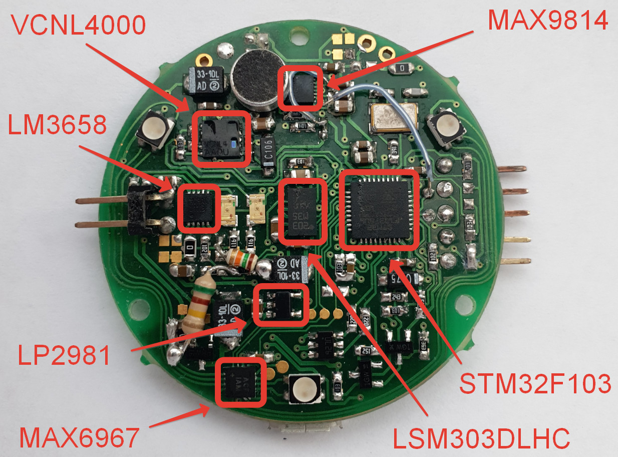 Все SMD компоненты на верхней стороне платы (кроме USB разъёма)