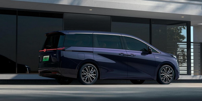 Нужно больше конкурентов Toyota Alphard: представлен GAC Trumpchi E8