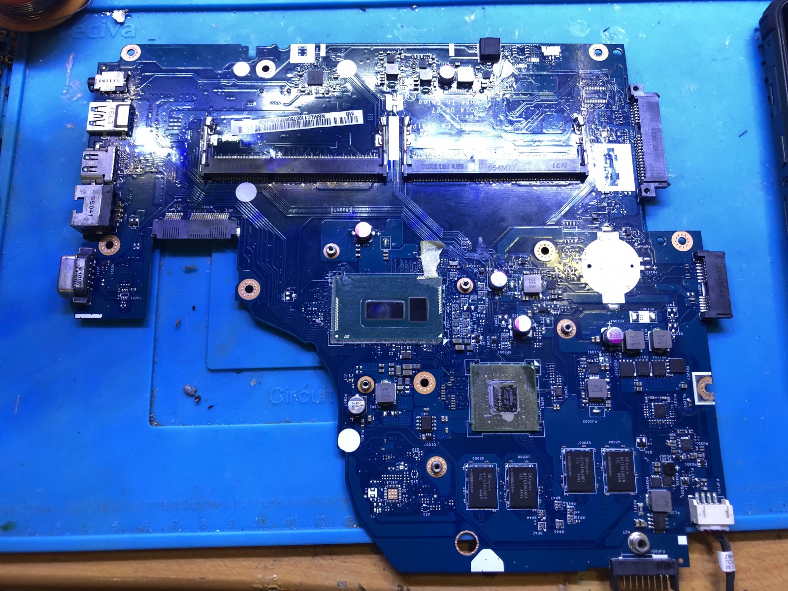 Неудачный ремонт ноутбука Acer V3-572: диагностируем неисправность с помощью тока и тепловизора - 3