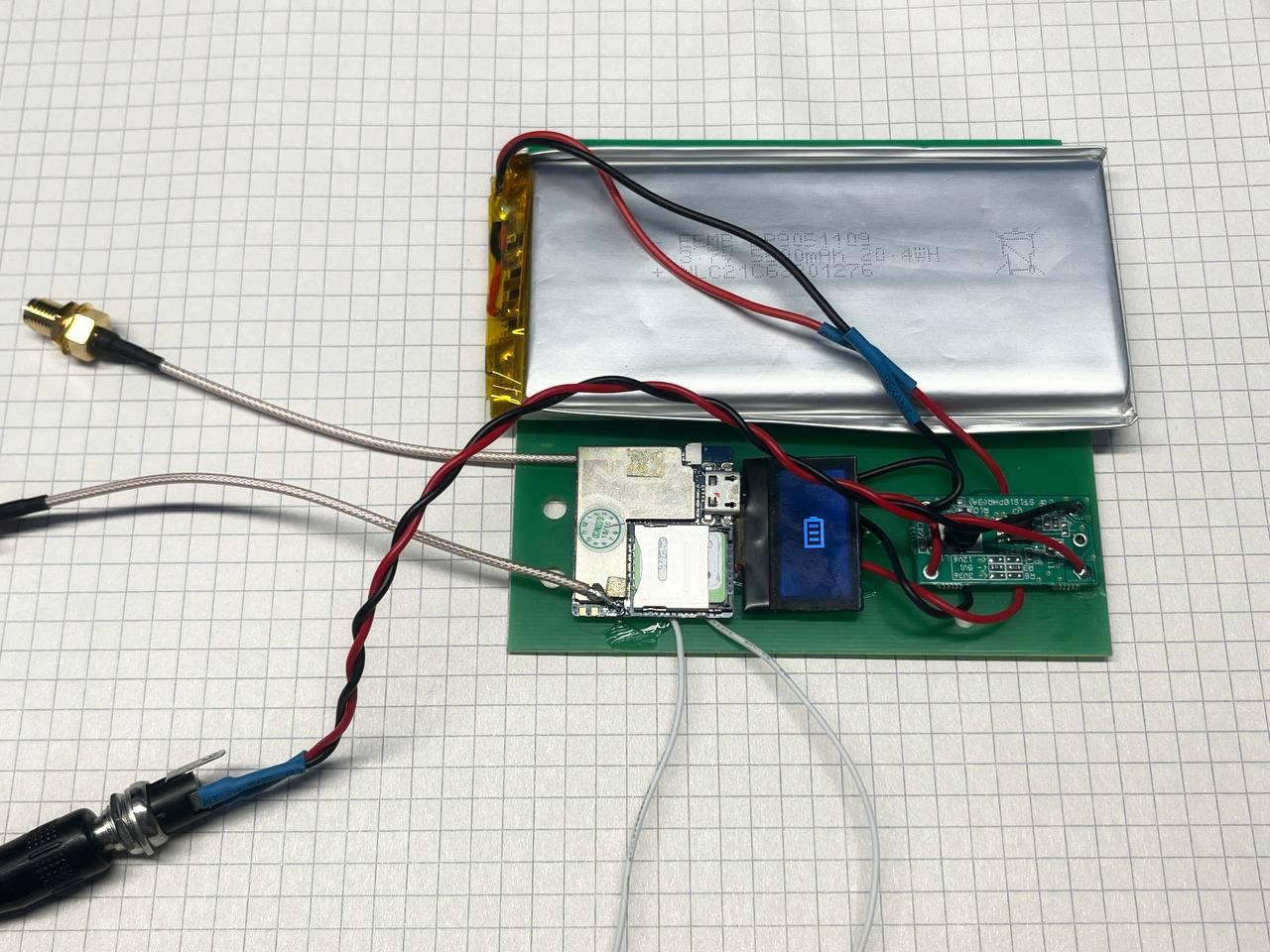 Автомобильный трекер из детских часов с GPS - 12