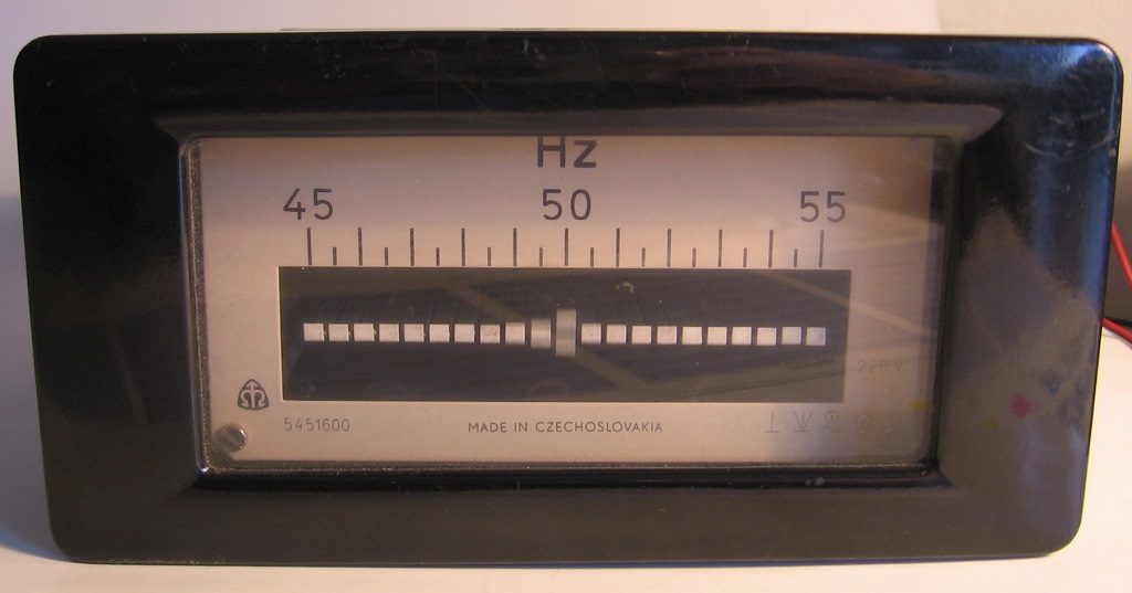 Усовершенствованный частотомер без микроконтроллера - 2