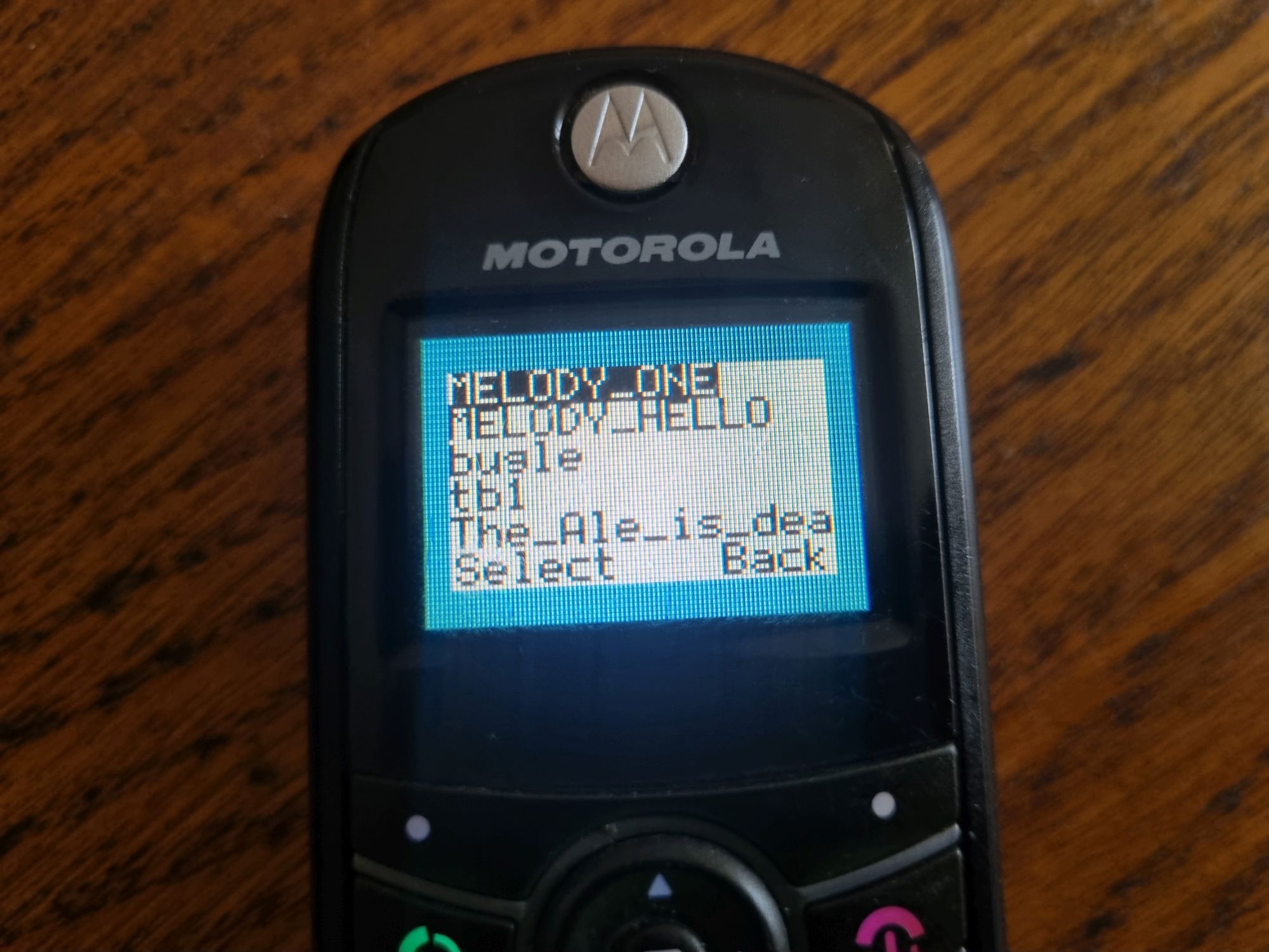 Первый открытый GSM-телефон - 37
