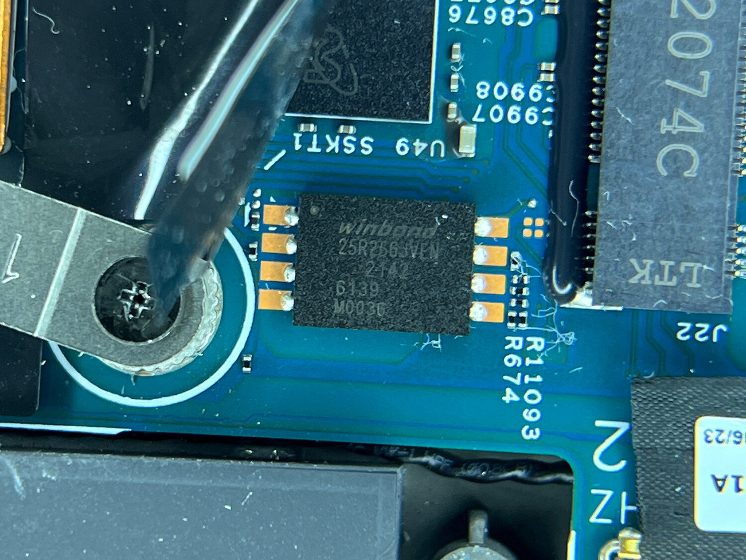 Как я добавлял USB-разъём в ThinkPad X1 Nano - 5