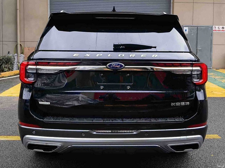 Это новые Ford Explorer и Ford Explorer Kunlun Peak Edition: живые фото перед премьерой