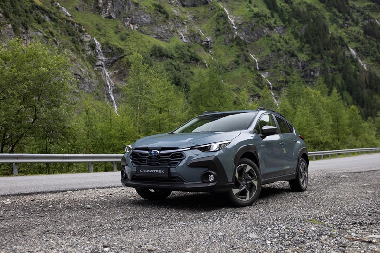 В Казахстане стартовали продажи Subaru Crosstrek — на 1,7 млн рублей дешевле, чем в России