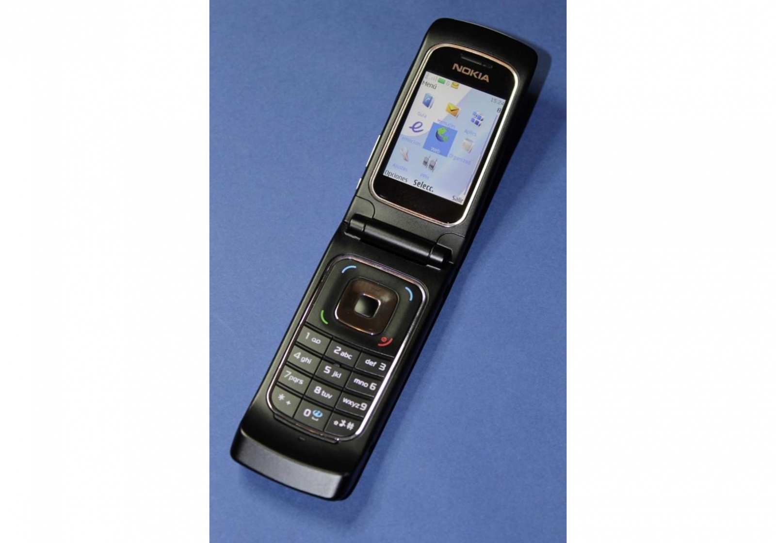 Nokia 6555 — 17 лет стильной раскладушке - 3