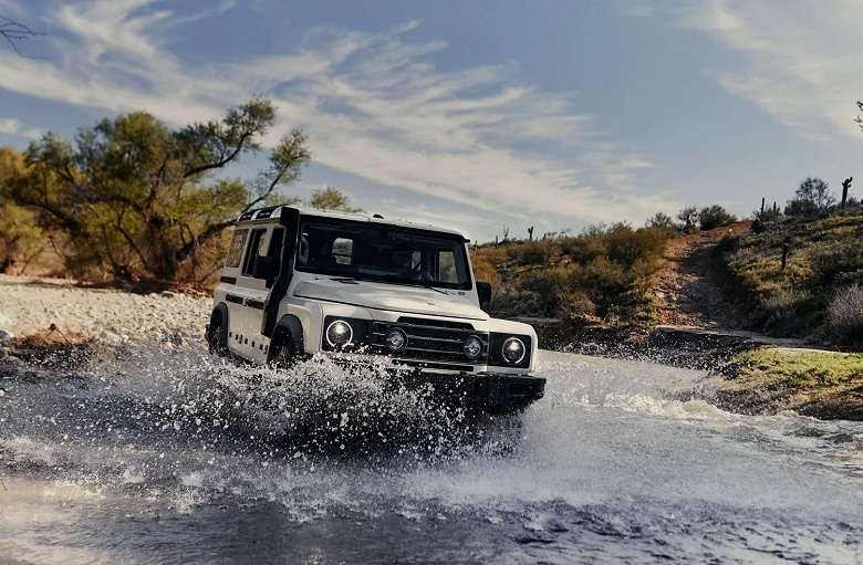 Заменитель Land Rover Defender подешевел в России. Ineos Grenadier 2024 Fieldmaster стал доступнее сразу на 4 млн рублей