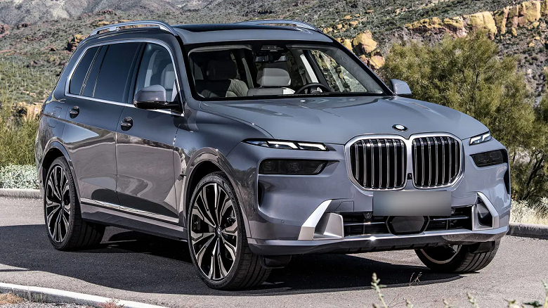 Новые BMW X7 2024 подешевели почти на 4 млн рублей за три месяца