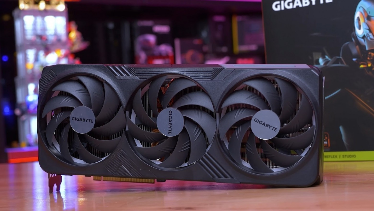 По слухам, RTX 5080 будет почти полным аналогом RTX 4090D(китайская версия)