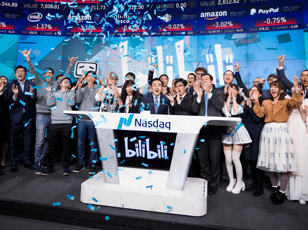 Bilibili отмечает публичное размещение на NASDAQ. Как говорится, анимешник может выйти на IPO, но аниме из него не выйдет никогда.