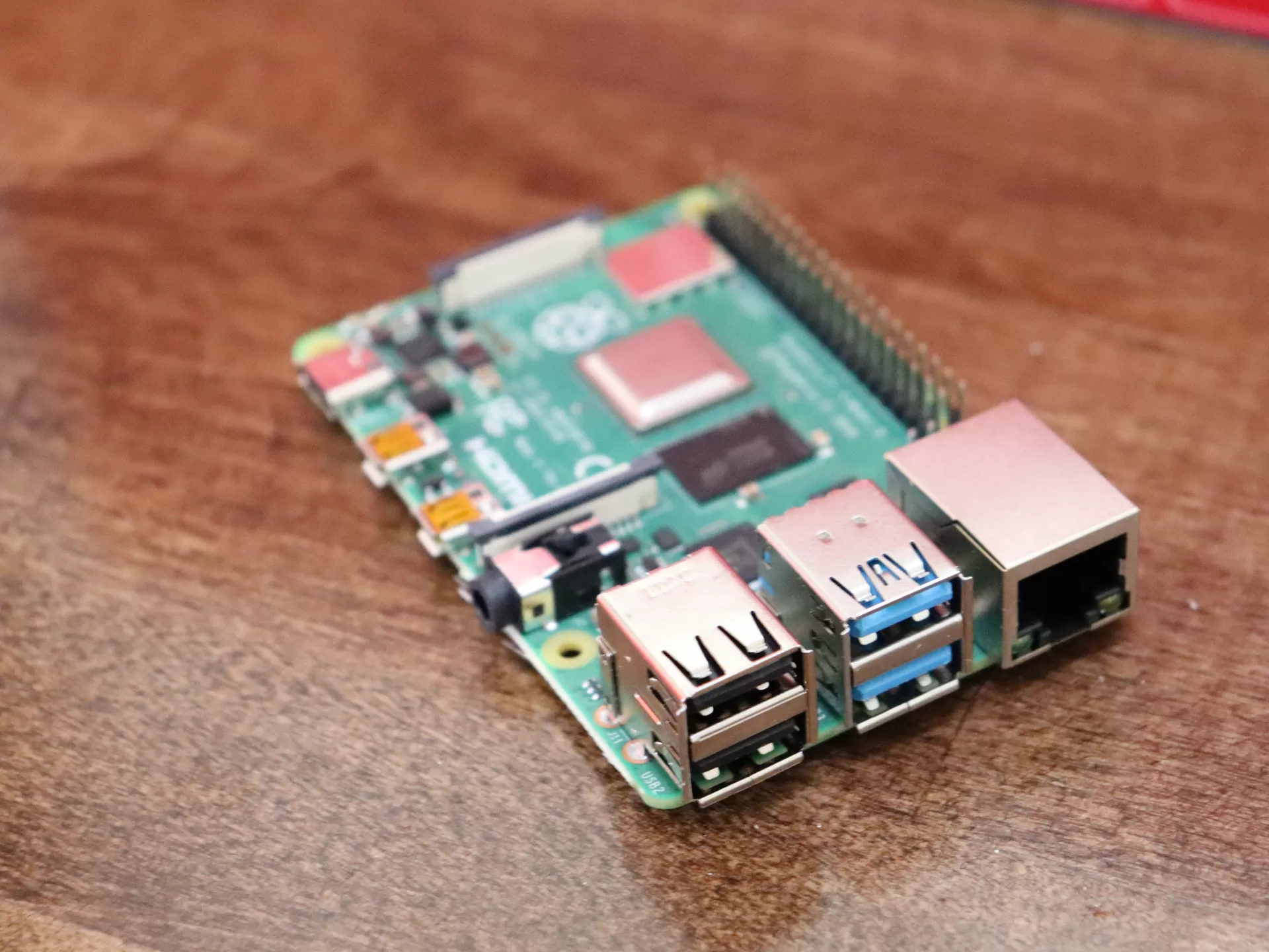 Проблемы с Raspberry Pi 4 не дают выйти в бета-релиз Fedora 41. Но почему? - 4