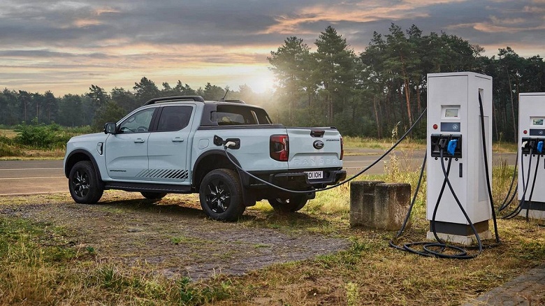 Представлен новый Ford Ranger — экономичный и самый тяговитый в линейке