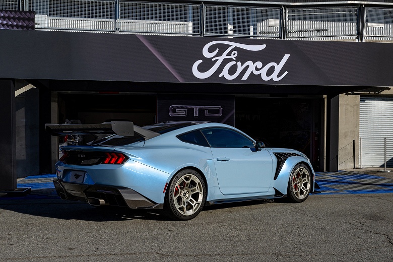 Это самый мощный Mustang в истории. Представлен Ford Mustang GTD 2025, и он мощнее Porsche 911 GT3 RS