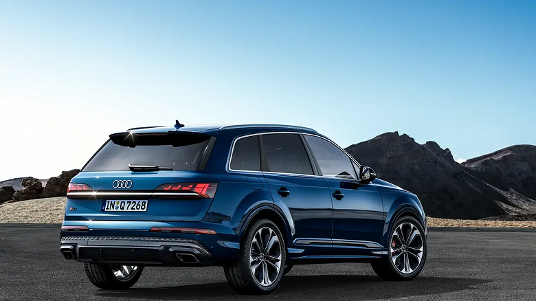 В России поменялись цены на Audi Q7 2024