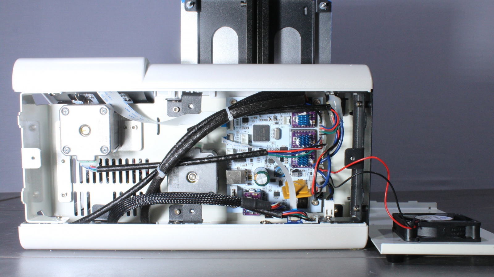 Маленький, но полезный: опыт работы с 3D-принтером Geeetech E180, которому уже 7 лет - 3