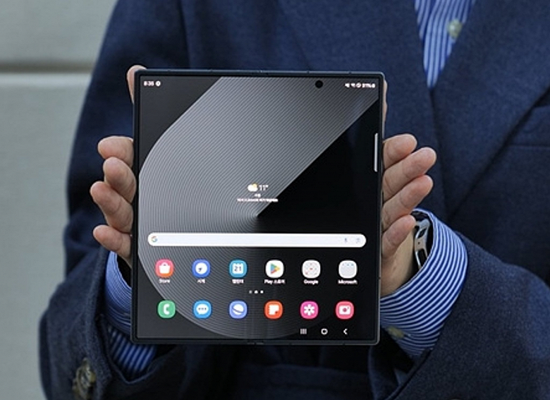 У нового Samsung Galaxy Z Fold Special Edition за 2000 долларов практически нет складки, как утверждает Ice Universe