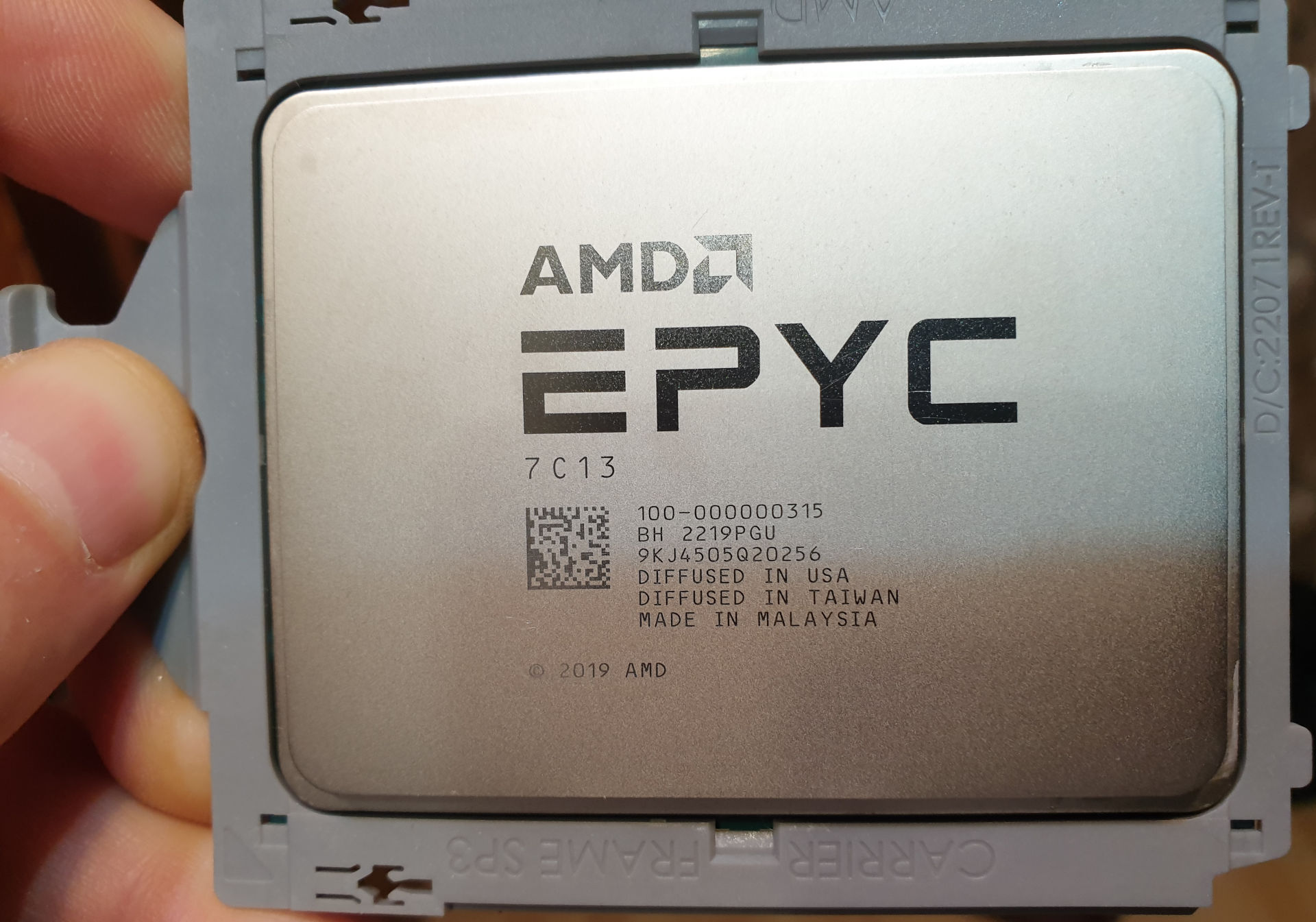 Что за Epyc такие? Cтранные OEM версии Epyc 2-го и 3-го поколения. Тест AMD Epyc 7C13 - 1