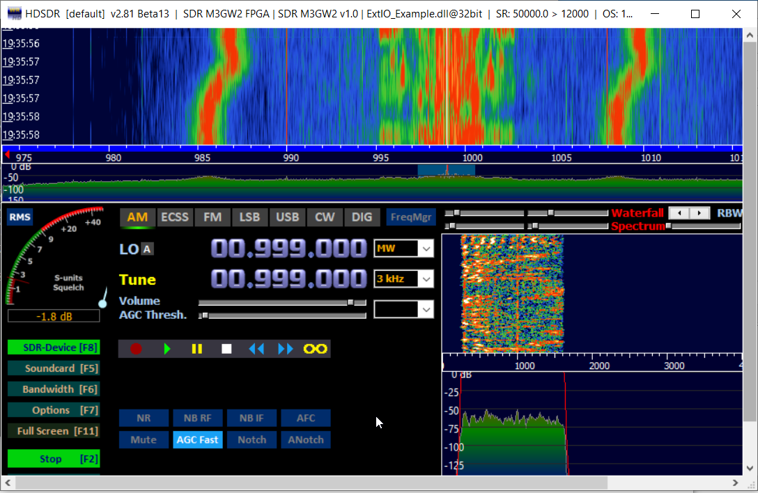 Говорит и показывает программа HDSDR