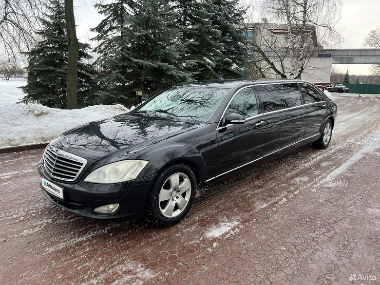 Лимузин Mеrcеdes-Benz S-класса продают в России дешевле Lada Granta, но есть нюанс: это не оригинальный Pullman и есть сложности с постановкой на учет