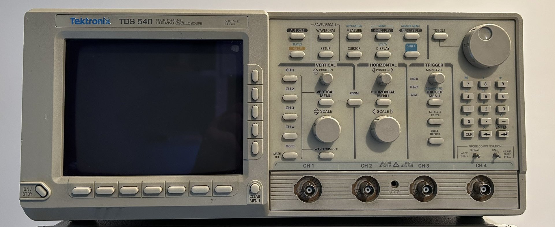 TDS540 oscilloscope