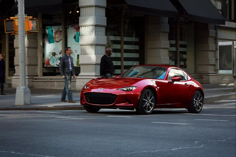 Представлена Mazda MX-5 Miata 2025