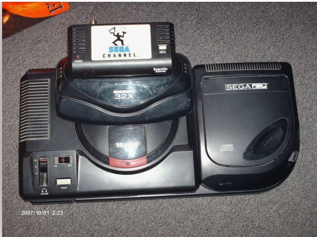 photograph of a Sega Channel adapter