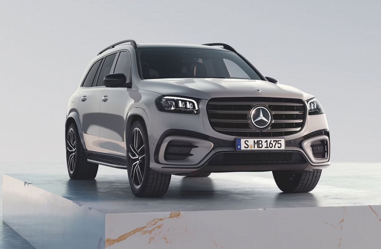 В России вновь начали собирать Mercedes-Benz GLS, новые машины уже в продаже