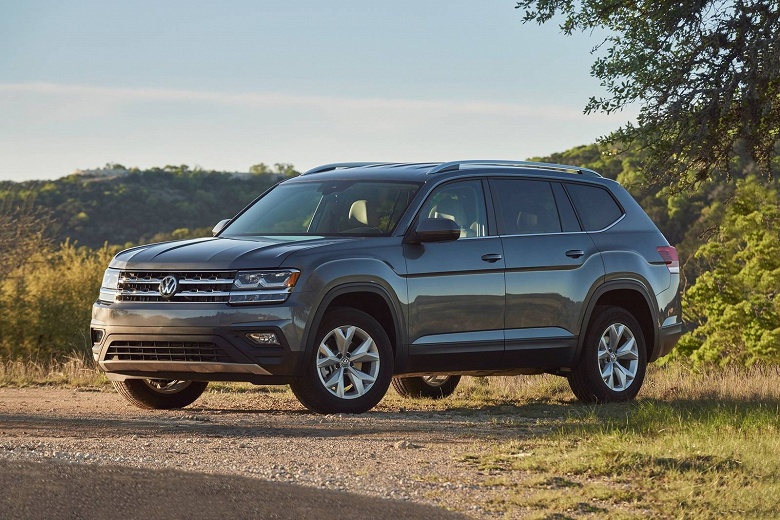 Важнейшая система Volkswagen Atlas часто срабатывает некорректно и автоматически останавливает автомобили без причины