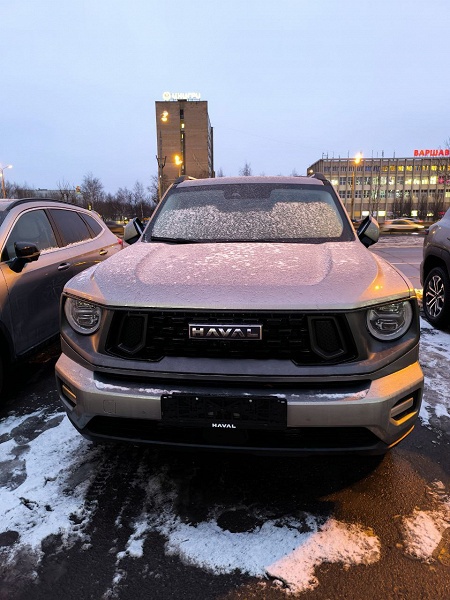 Новый Haval H7 уже в России: живые фото машины из пресс-парка