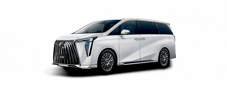 Заменитель Toyota Alphard подешевел на 1,5 млн рублей в России: объявлена новая цена на премиальный минивэн GAC M8