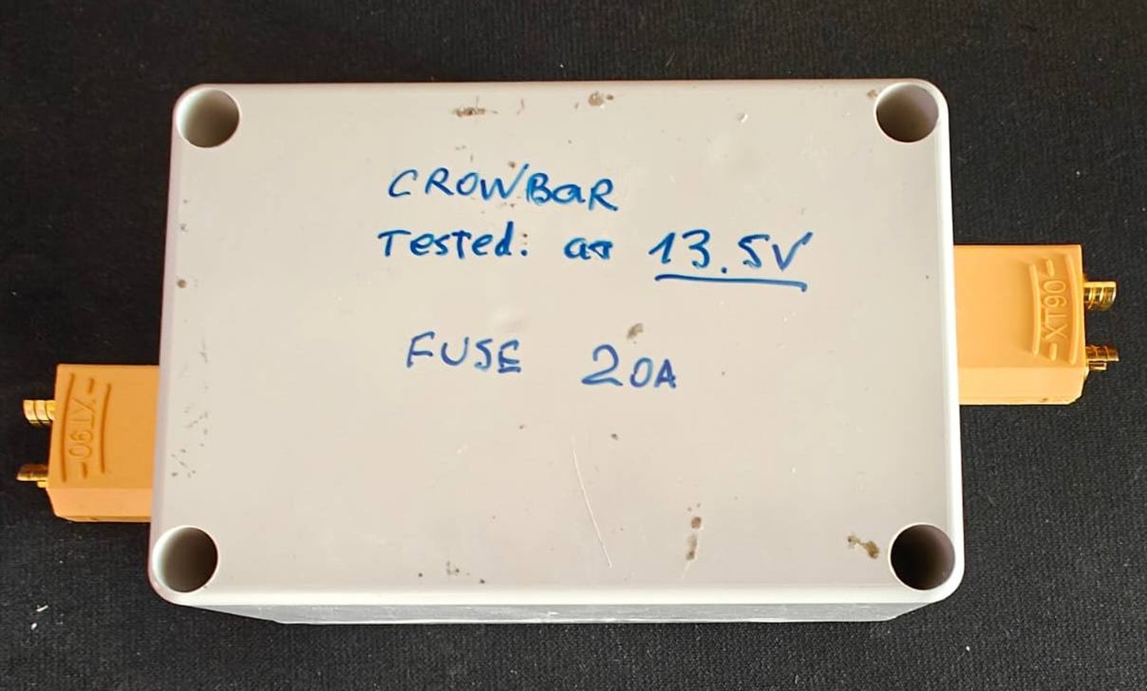 Crowbar circuit: надежная DIY-защита для цепи питания 12 В. Как это работает? - 11