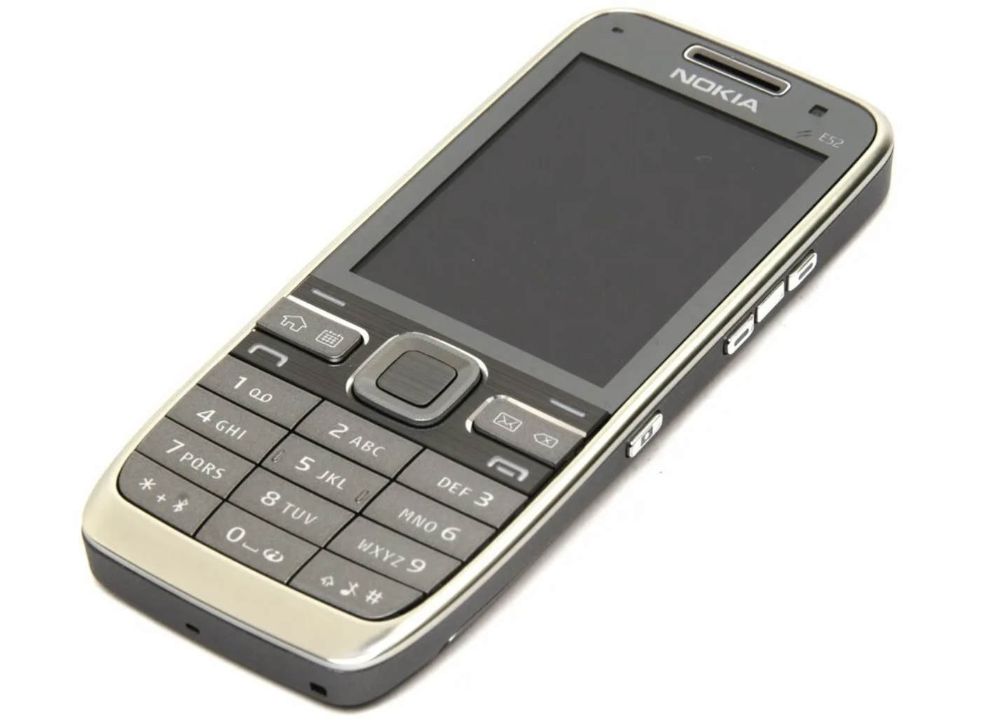 Nokia E52