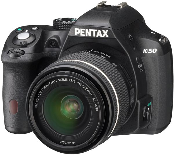 Стоимость камеры Pentax K-50 с объективом smc Pentax-DA L 18-55mm F3.5-5.6AL WR равна $780